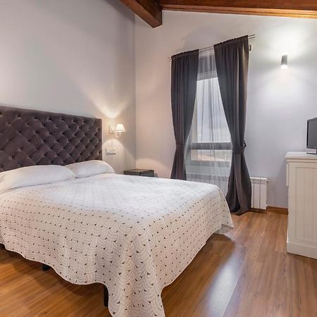 Hotel Palacio Ivan Tarin Monteagudo del Castillo 외부 사진