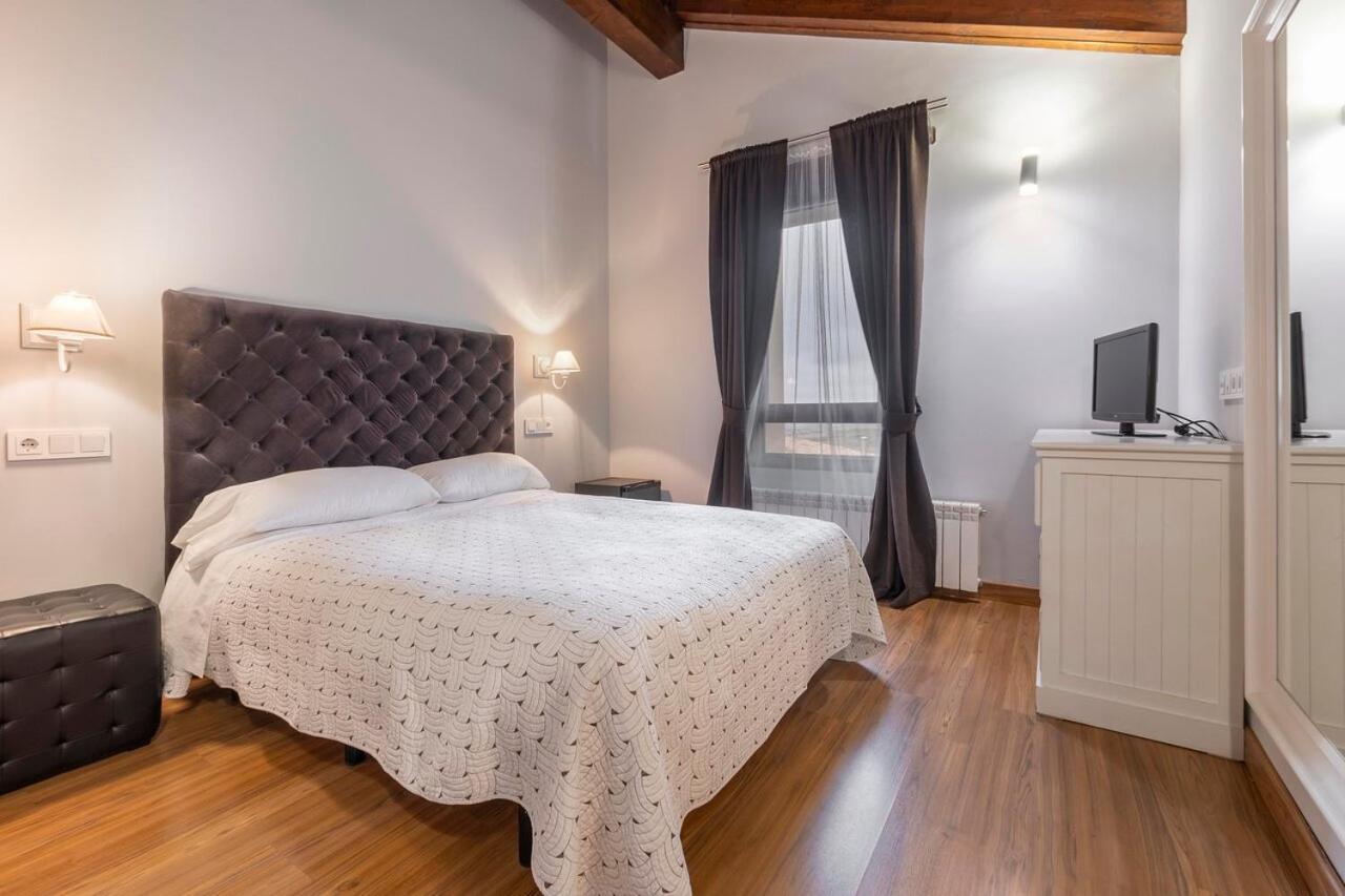Hotel Palacio Ivan Tarin Monteagudo del Castillo 외부 사진